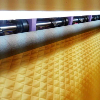 Máquina de costura de computador
